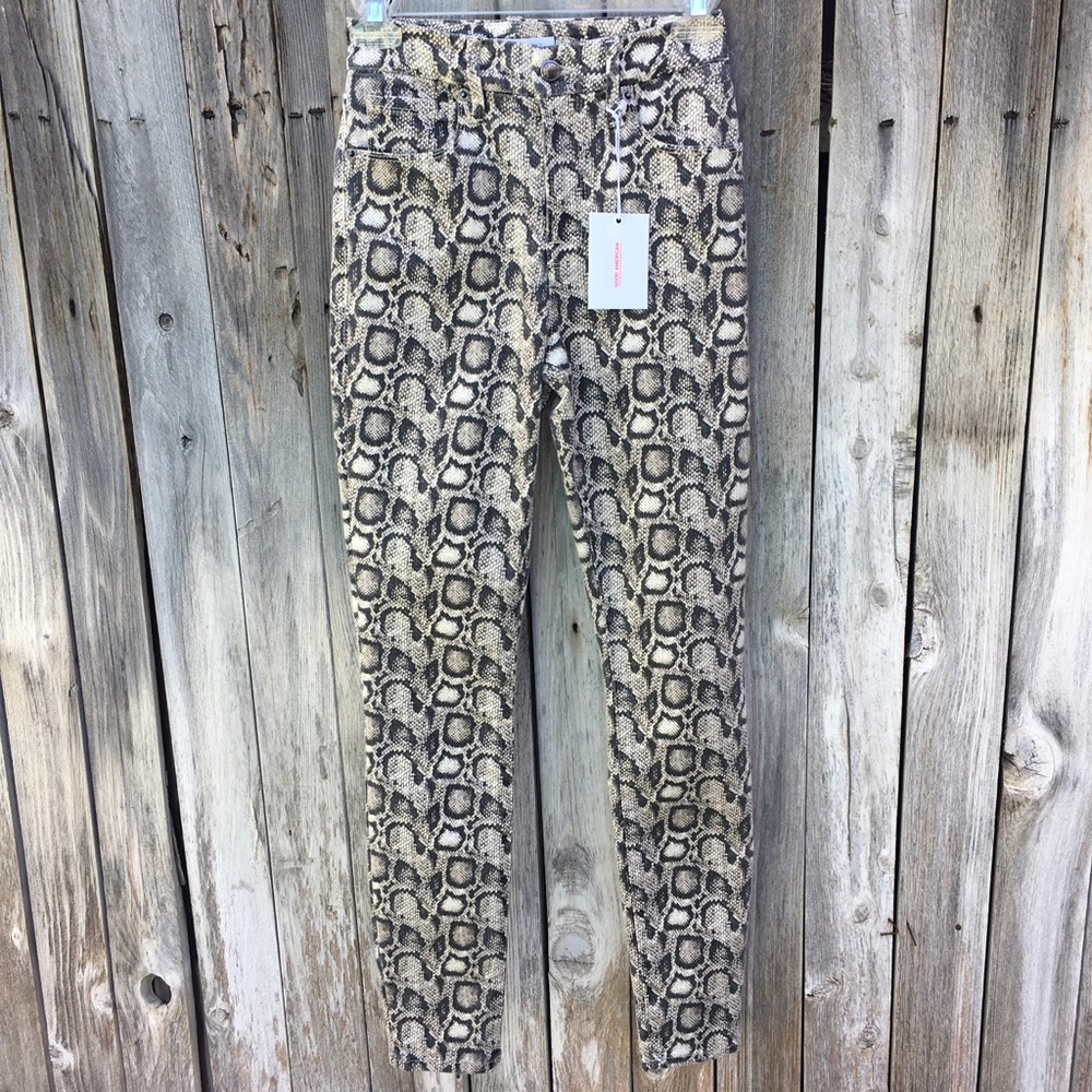 NWT Good American Good Legs Snake Print Jean Black Cream 2 - Picture 13 of 13